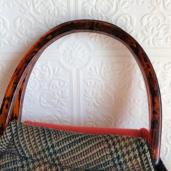 Baabaazuzu Unique Handmade Bag - Picture 4 of 7